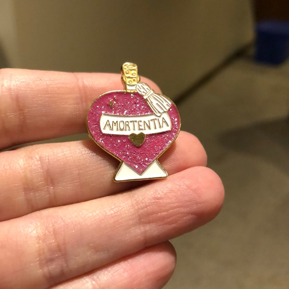 Harry Potter amortentia pin